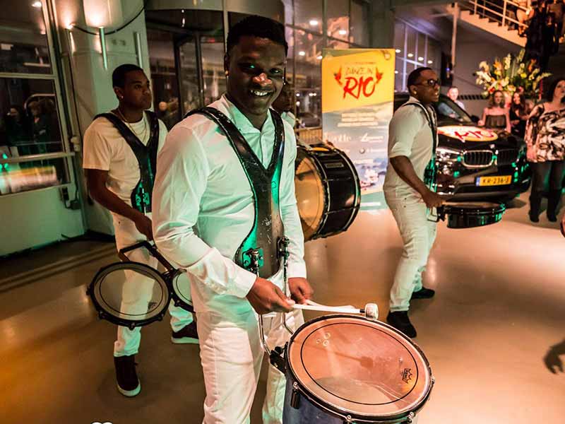 Caribische brassband huren